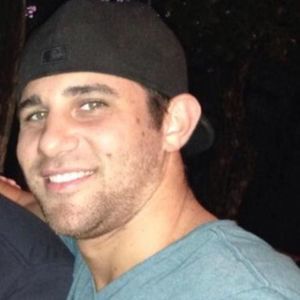 Meet your Posher, Troy